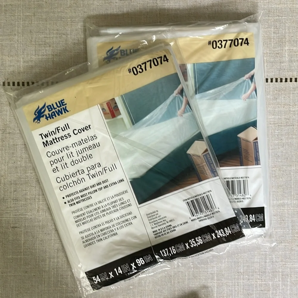 Twin/Full Mattress Covers (2) & Pair of Standard Pillow Protector